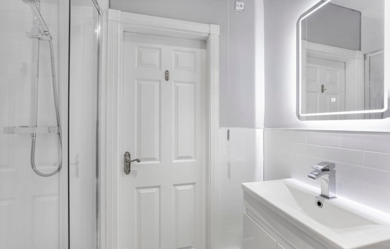 Shambles Suites In The Centre Of York, Sleeps 16 外观 照片