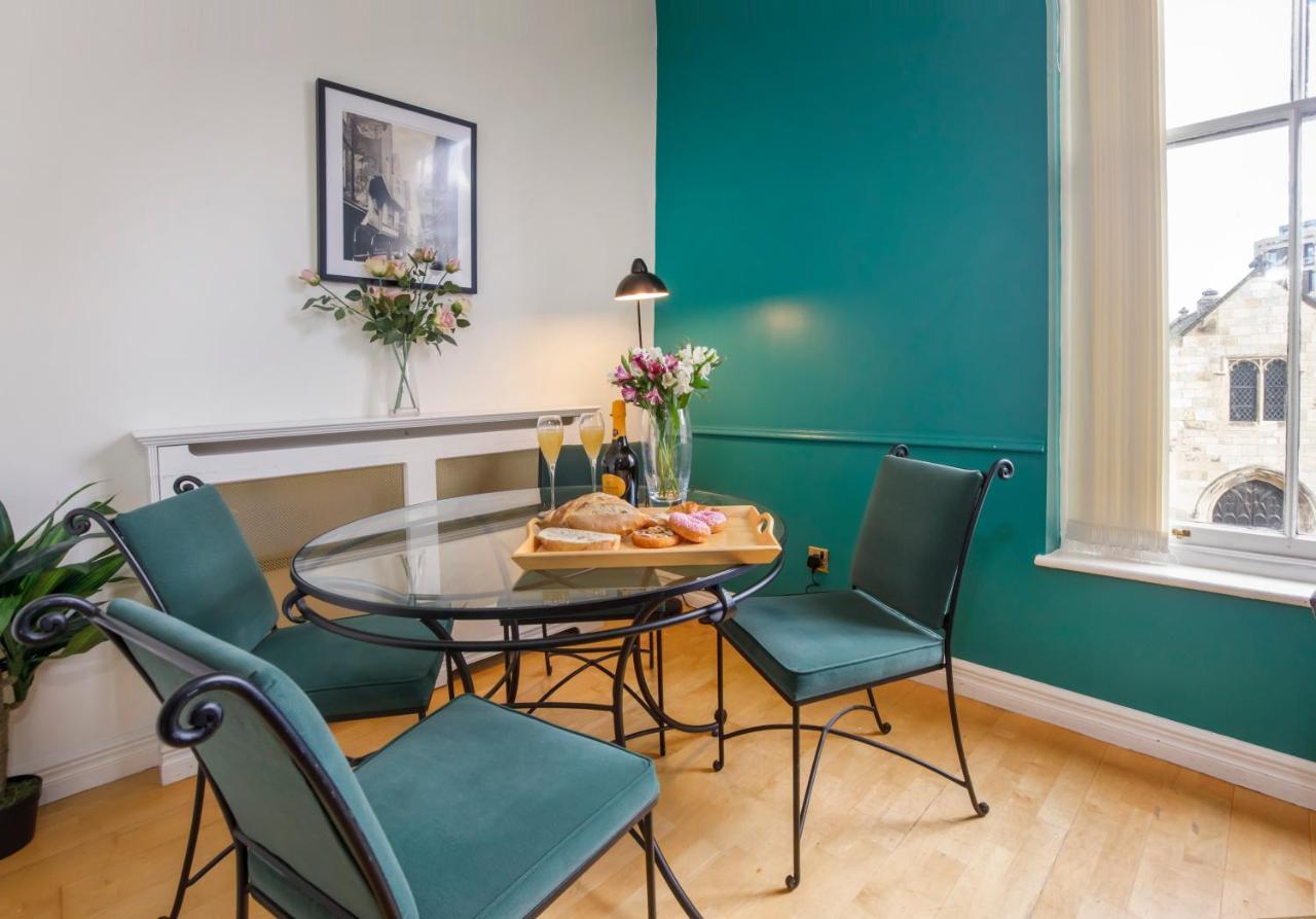 Shambles Suites In The Centre Of York, Sleeps 16 外观 照片